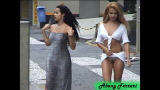 Oni su postavljeni na Ulicama SP, pees u bučnom i pokazuju sve bez stida