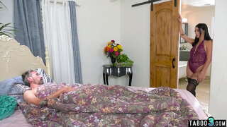 القديمة زوج الشرج الداعر له نحيل لاتينا ابنة