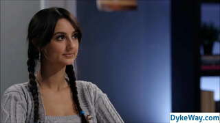 лесбиянка, натуралка жана учительница