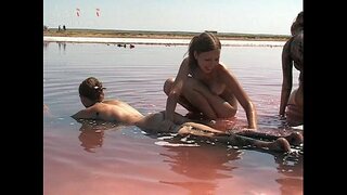 Abelina &amp;amp; Valentina საშუალებას დაიბანეთ ახლა